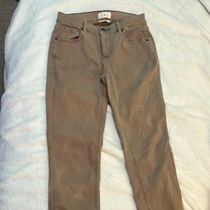 Lou & Grey Distressed Jeans